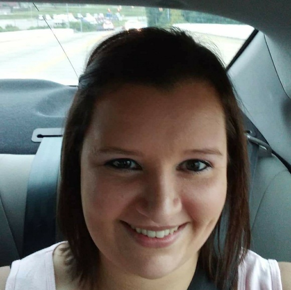 Meet your Posher, Mandy - Picture 1 of 1